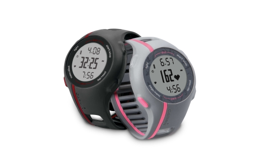 garmin_forerunner110_2products_1-2