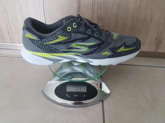 avis-et-test-des-skechers-performance-go-meb-speed-3