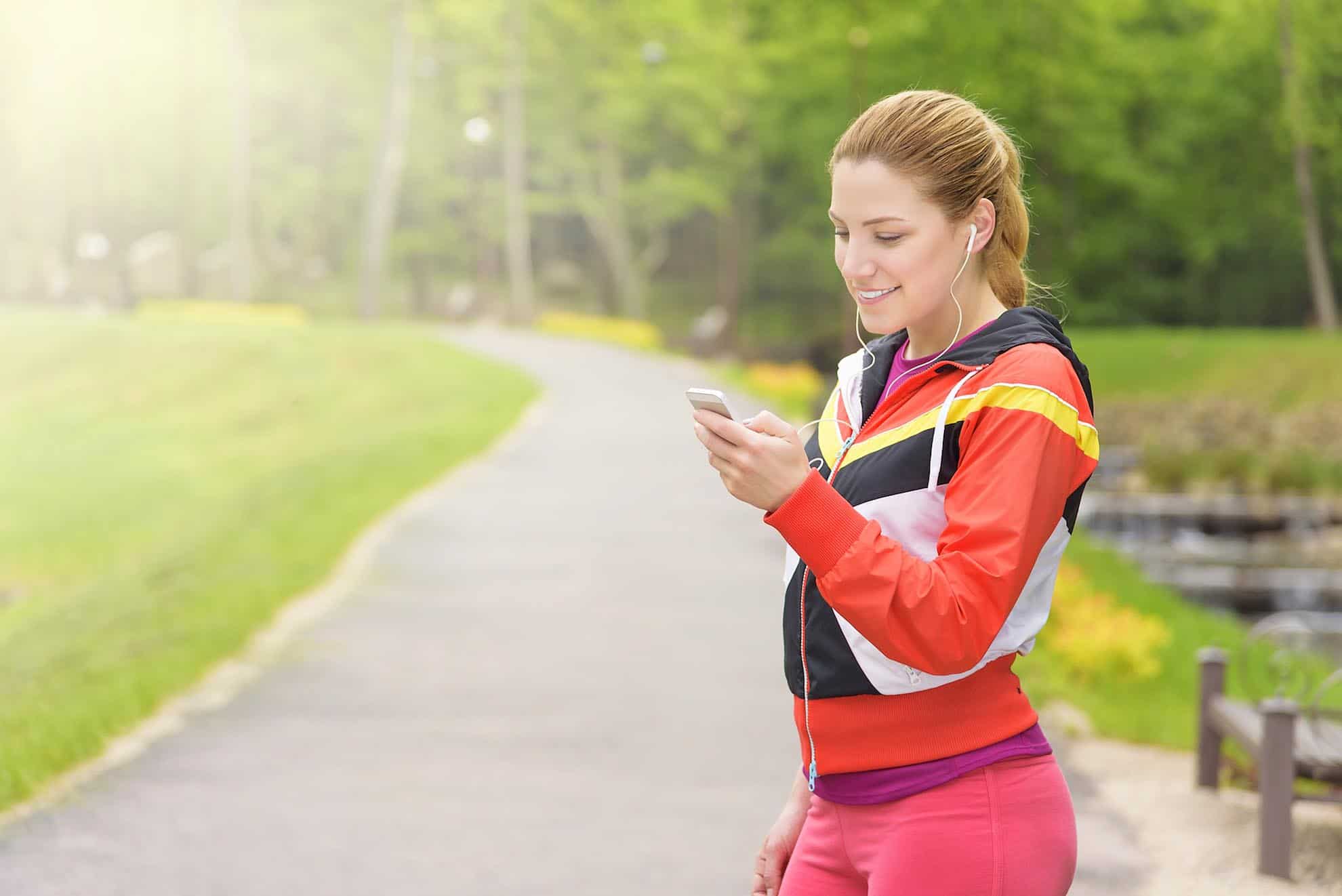 Powrót do kondycji fizycznej po ciąży dzięki marszom, 3 treningi w tygodniu przez 8 tygodni.