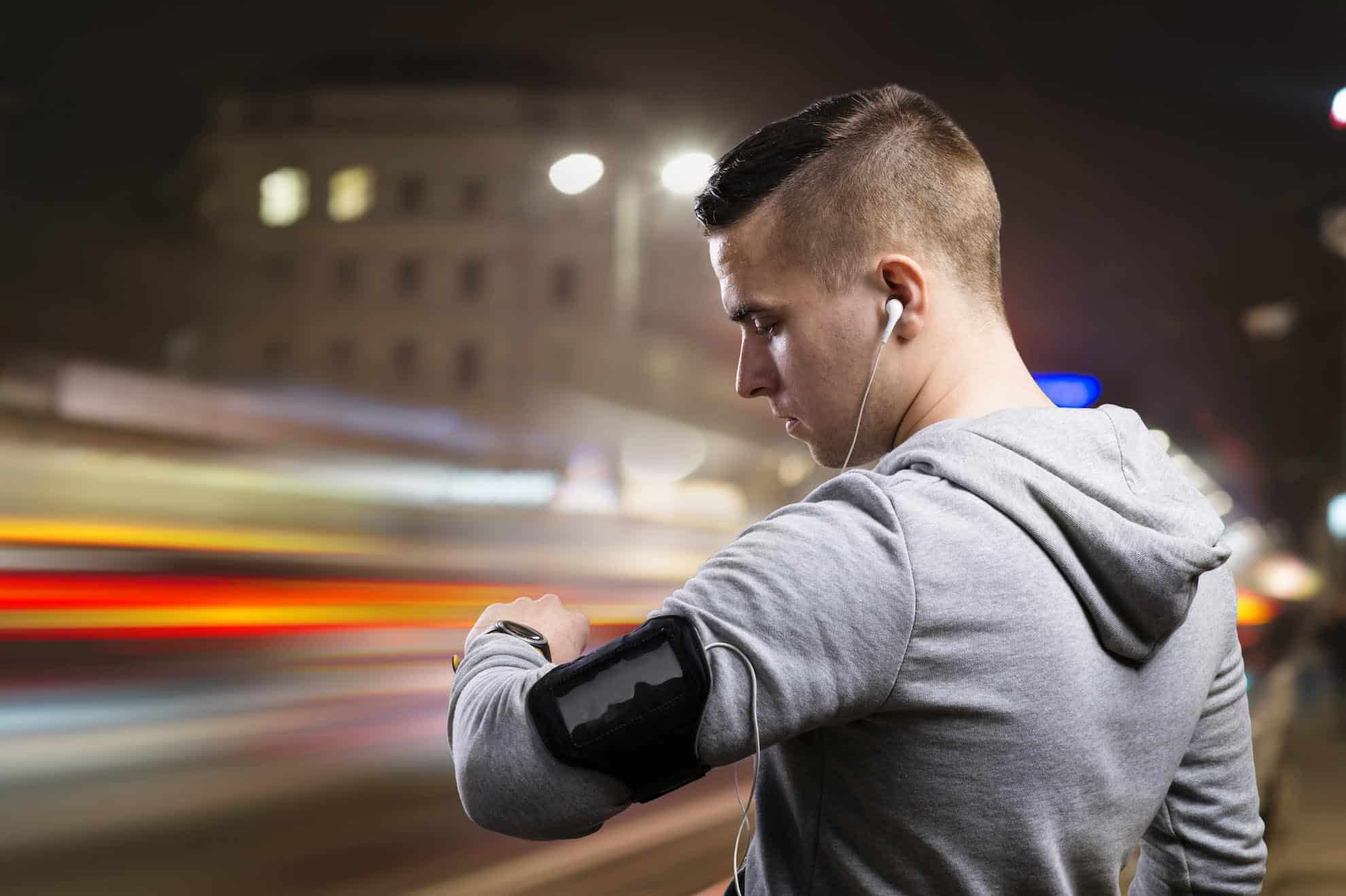 Przygotowanie do biegu na 10 km w około 35 min, 5 treningi tygodniowo przez 6 tygodni