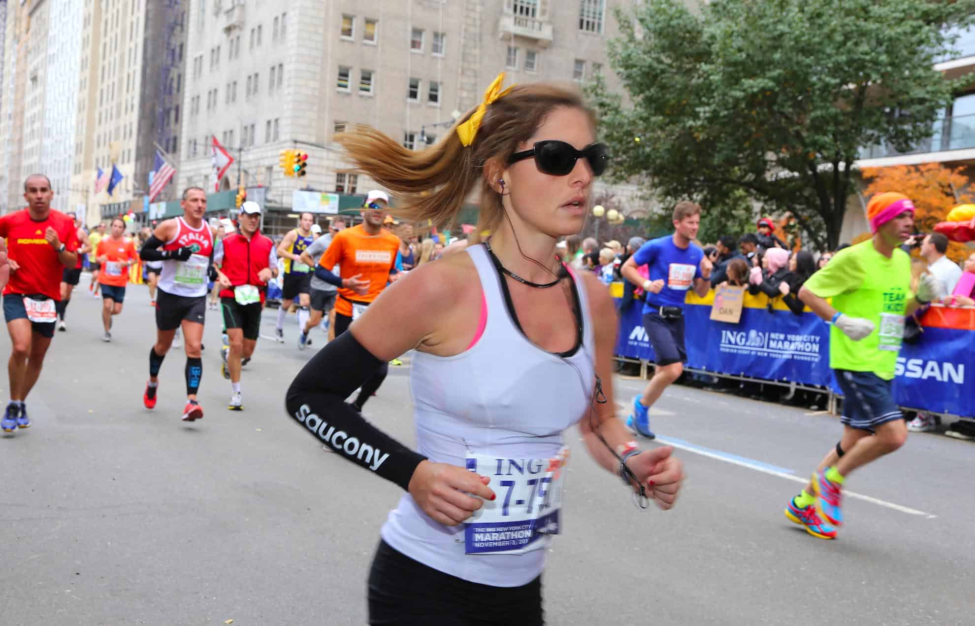 Przygotowanie do ukończenia maratonu w około 4 godziny, 3 treningi tygodniowo przez 8 tygodni.