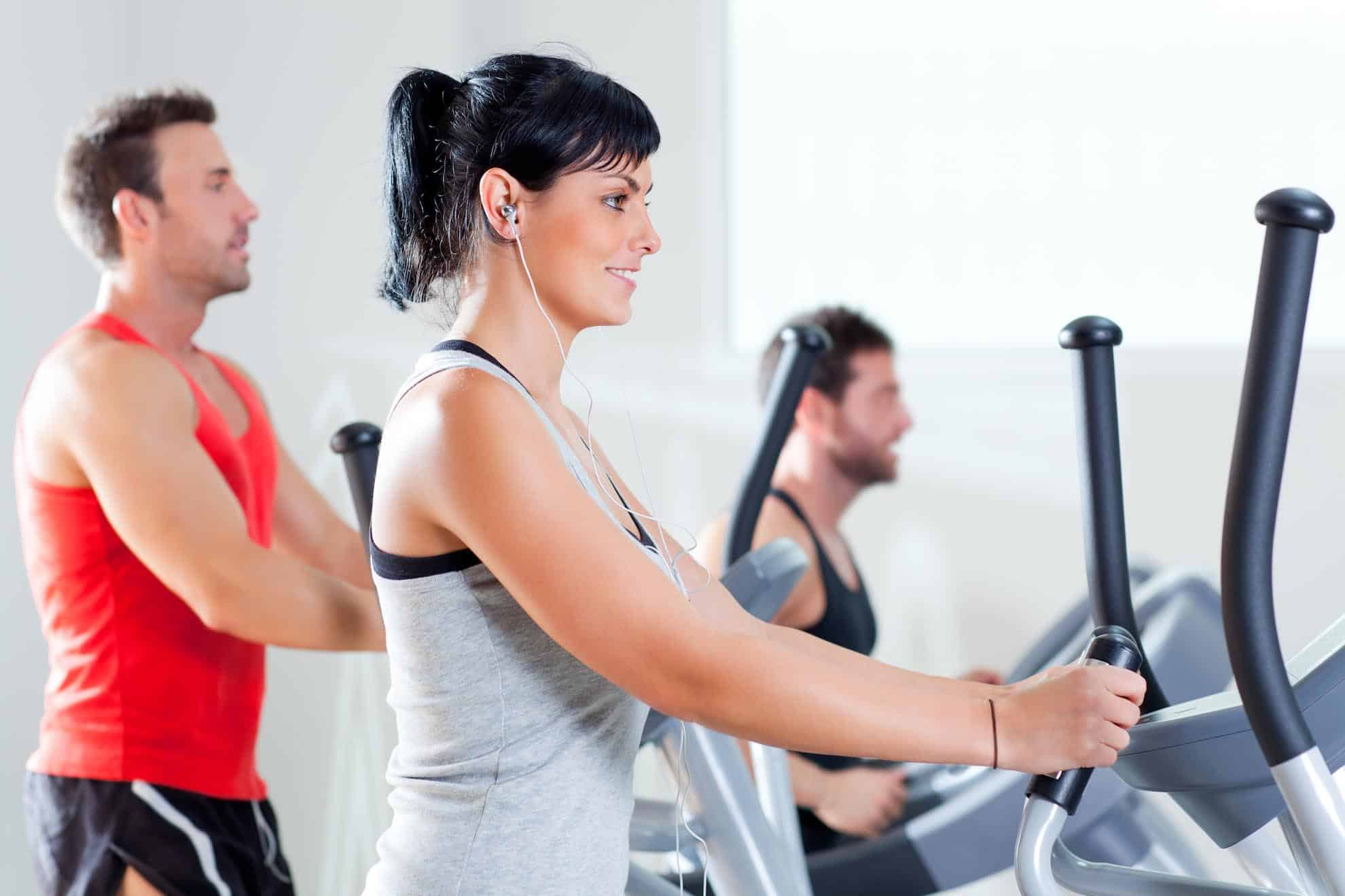 Utrata wagi między 3 a 5 kilogramów dzięki ćwiczeniom na rowerze e....