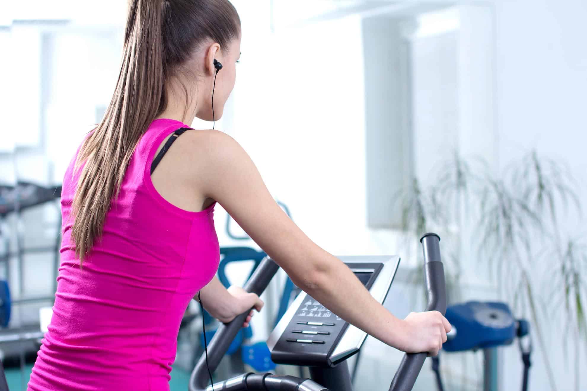Utrata wagi od 3 do 5 kg ćwicząc na rowerze stacjonarnym, 2 treningi tygodniowo przez 10 tygodni