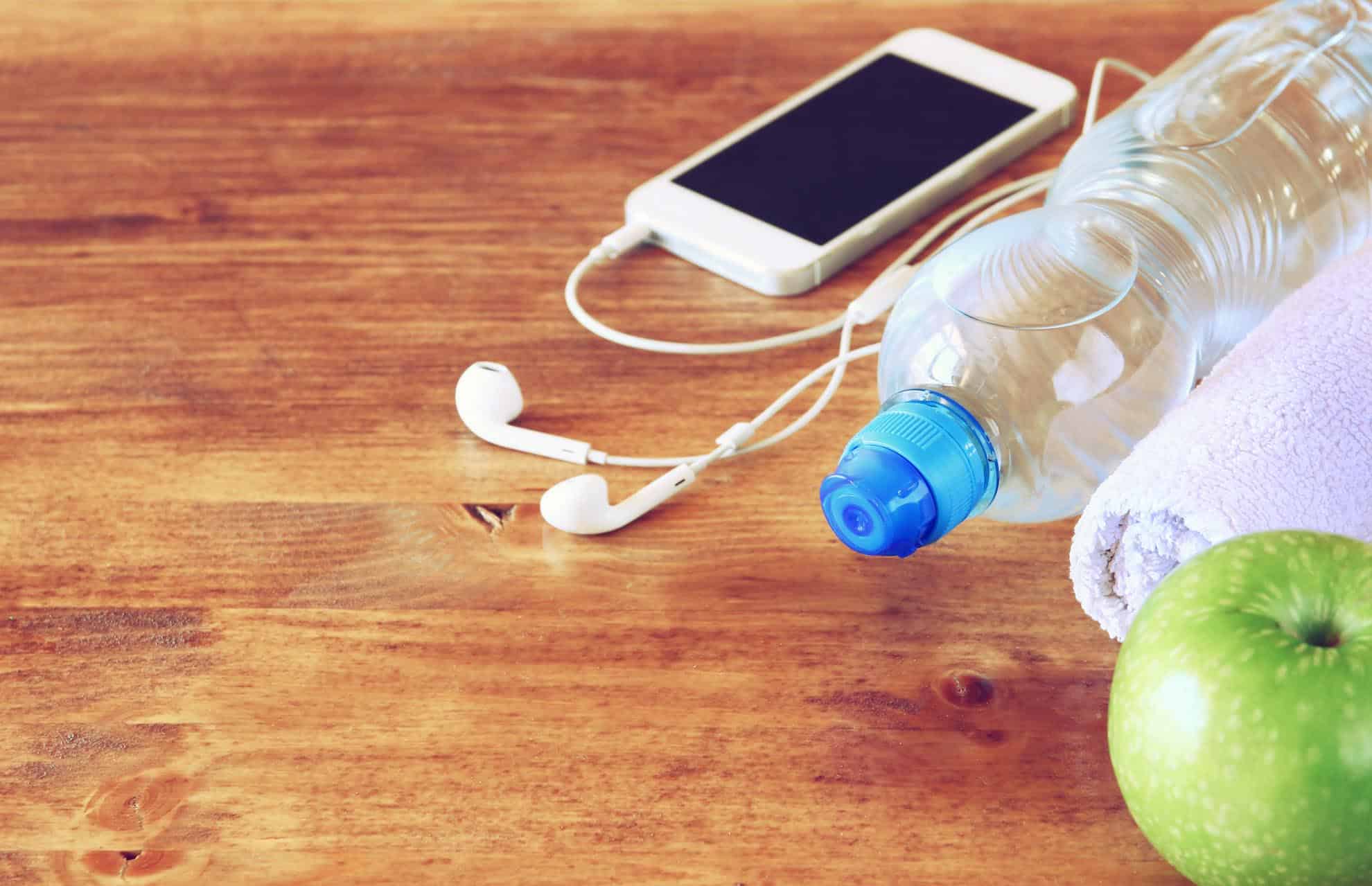 Utrzymać kondycję dzięki marszom na bieżni mechanicznej, 2 treningi tygodniowo przez 8 tygodni.